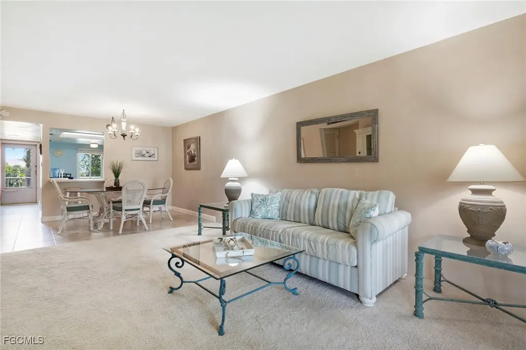 2244 Winkler Avenue Fort Myers FL 33901