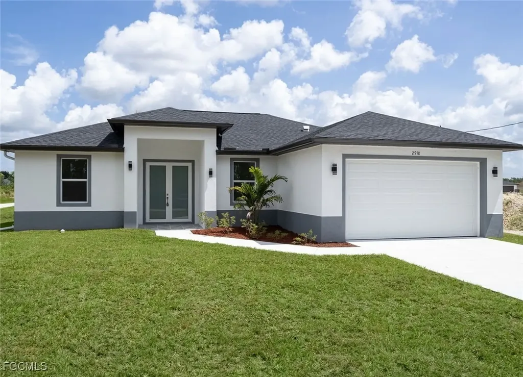 Lehigh Acres FL, 2704 22ND Street W