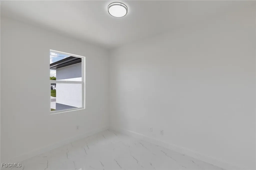 2704 22nd Street W Lehigh Acres FL 33971