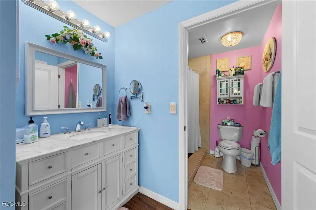 6443 Royal Woods Drive Fort Myers FL 33908