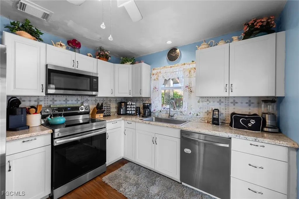 6443 Royal Woods Drive Fort Myers FL 33908