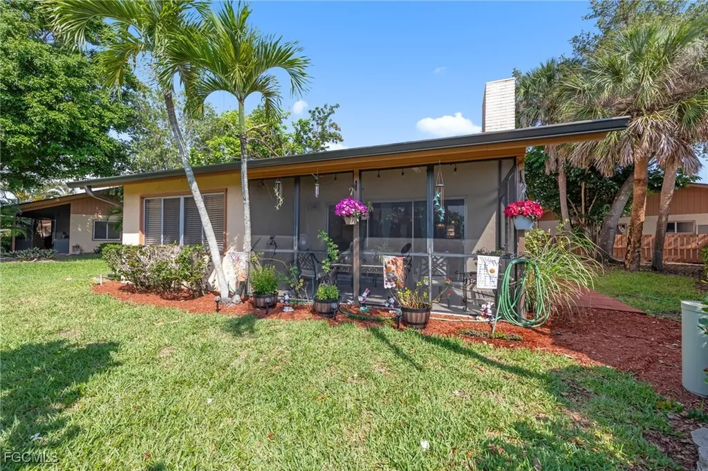 6443 Royal Woods Drive Fort Myers FL 33908