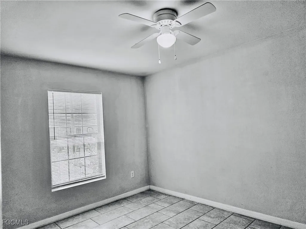 545 SE 4th Terrace Cape Coral FL 33990