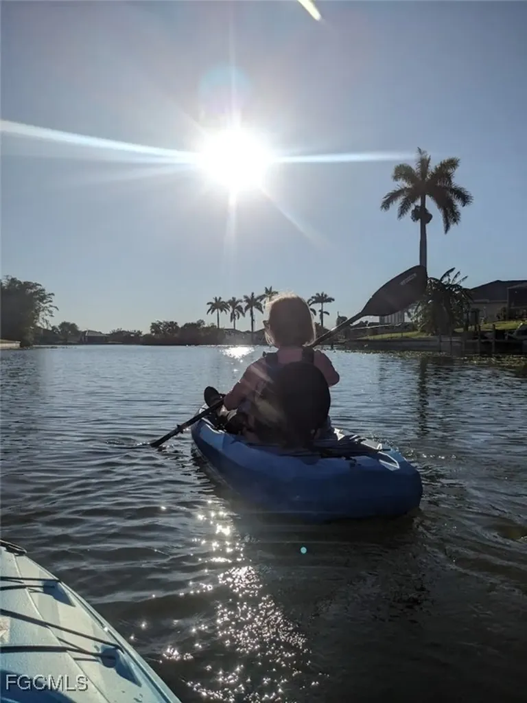 545 SE 4th Terrace Cape Coral FL 33990