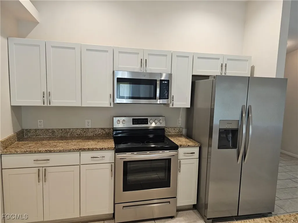 545 SE 4th Terrace Cape Coral FL 33990