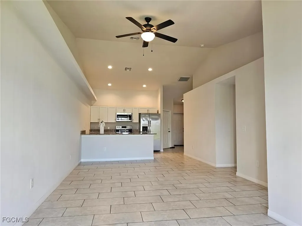 545 SE 4th Terrace Cape Coral FL 33990