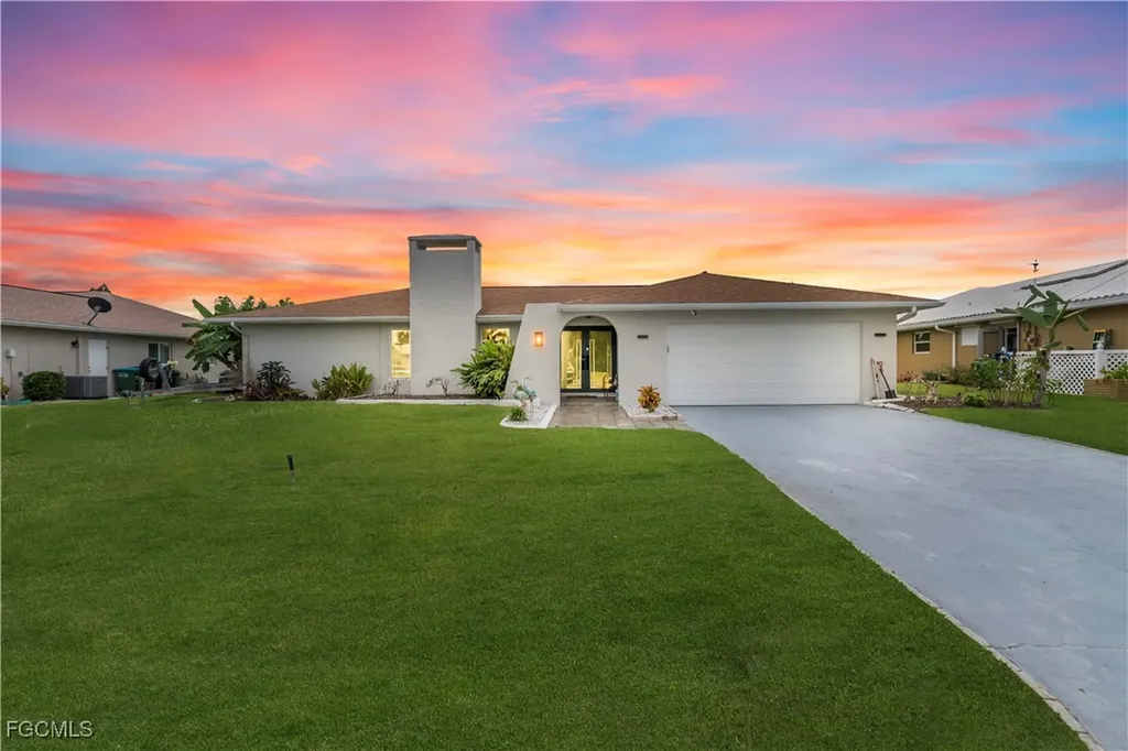 3746 SE 1st Place Cape Coral FL 33904