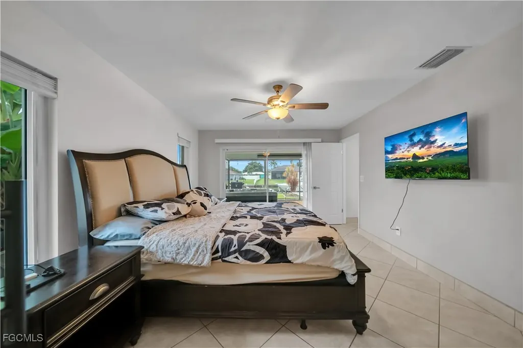 3746 SE 1st Place Cape Coral FL 33904