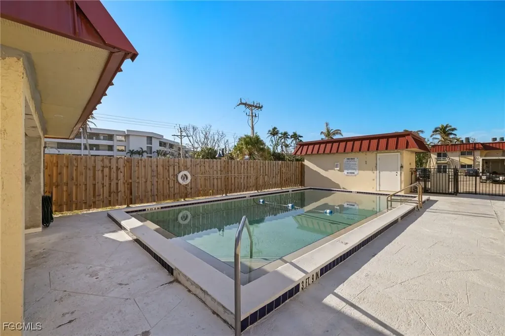 1610 Middle Gulf Drive Sanibel FL 33957