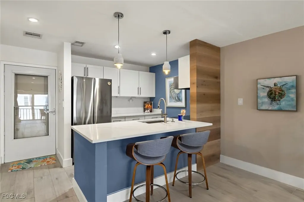 1610 Middle Gulf Drive Sanibel FL 33957