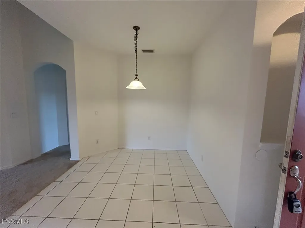 4255 Liron Avenue Fort Myers FL 33916