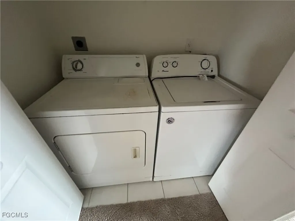 4255 Liron Avenue Fort Myers FL 33916