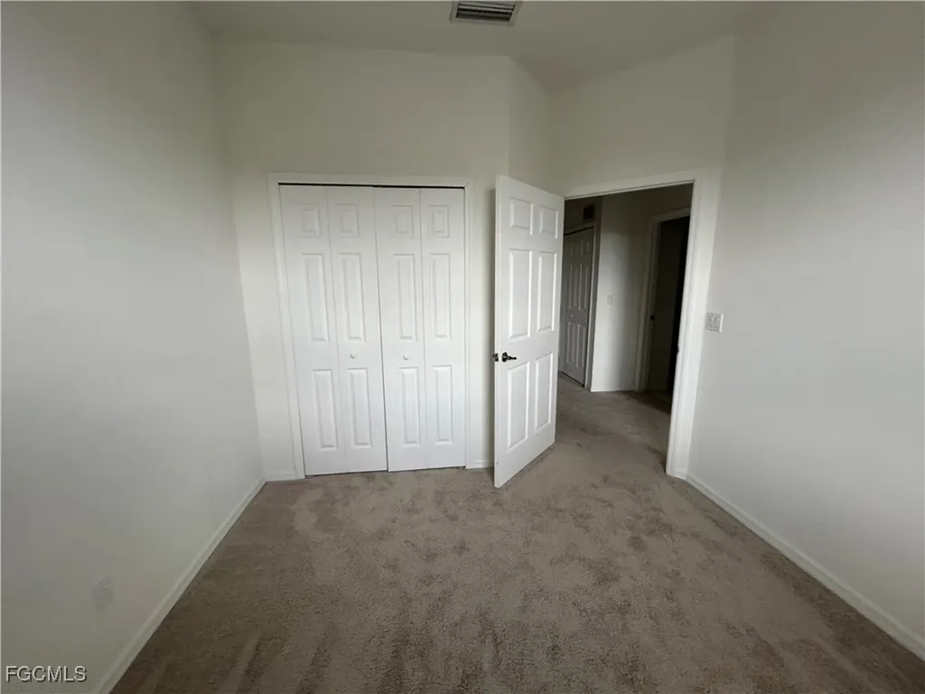 4255 Liron Avenue Fort Myers FL 33916