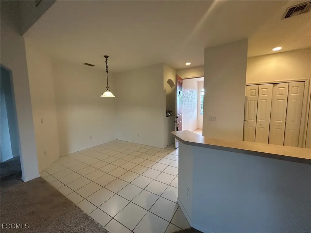 4255 Liron Avenue Fort Myers FL 33916