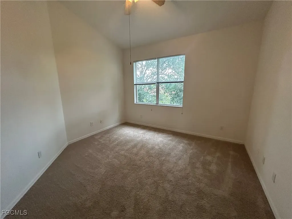 4255 Liron Avenue Fort Myers FL 33916