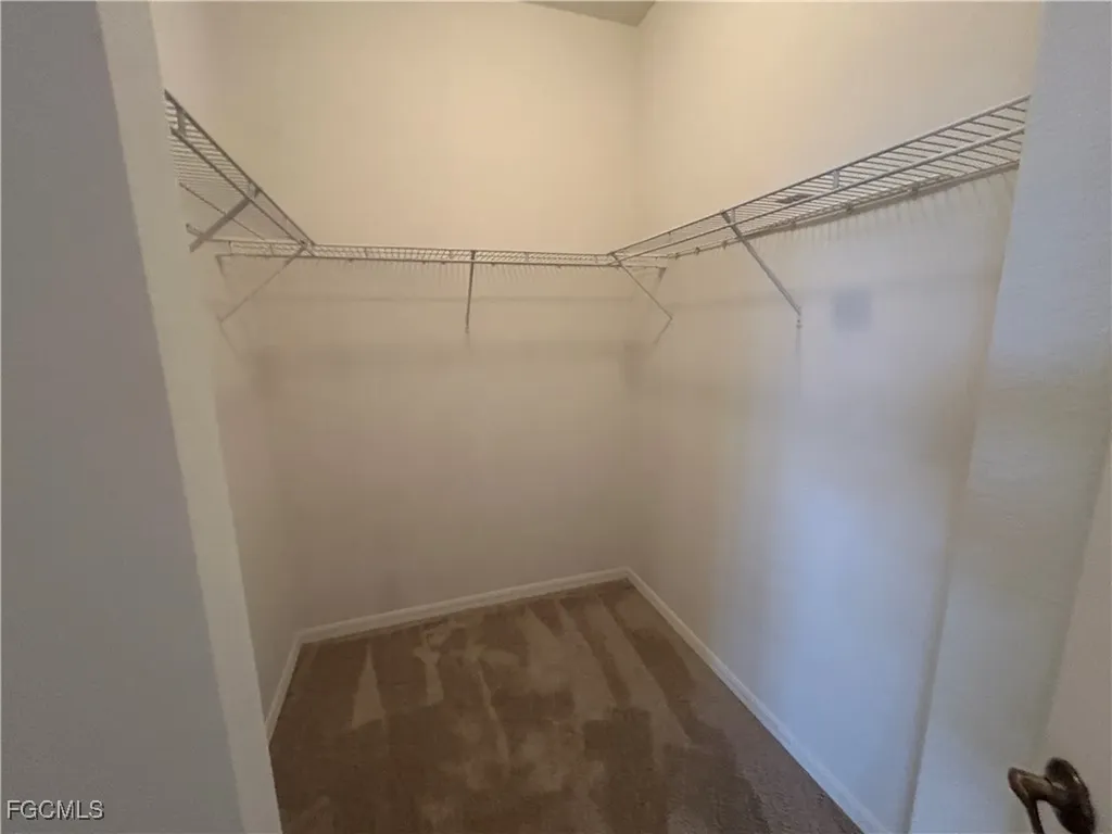 4255 Liron Avenue Fort Myers FL 33916