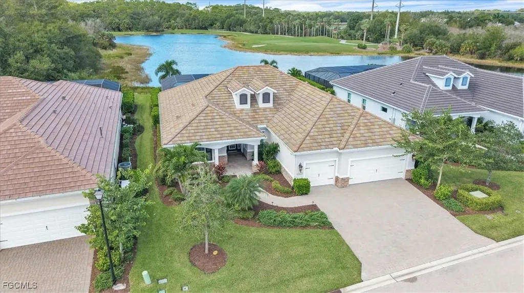 13605 Edgewater Trace Drive Fort Myers FL 33905