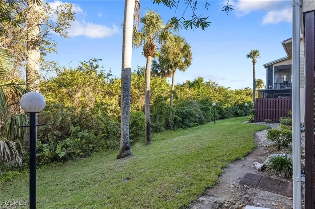 5705 Foxlake Drive North Fort Myers FL 33917