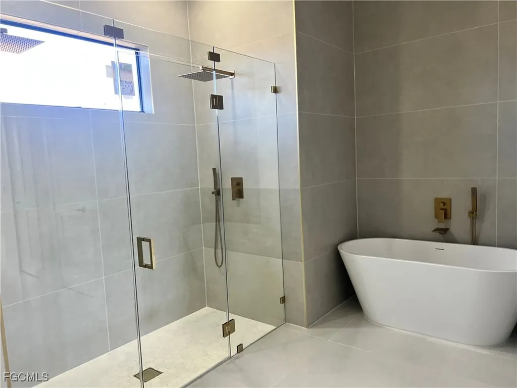 2010 NW 6th Terrace Cape Coral FL 33993