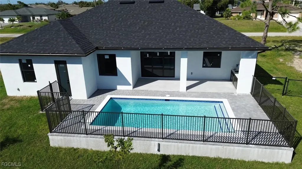 2010 NW 6th Terrace Cape Coral FL 33993