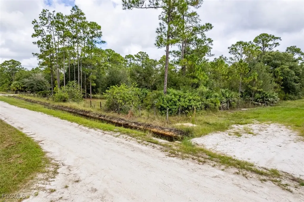 2201 Riviera Avenue Clewiston FL 33440