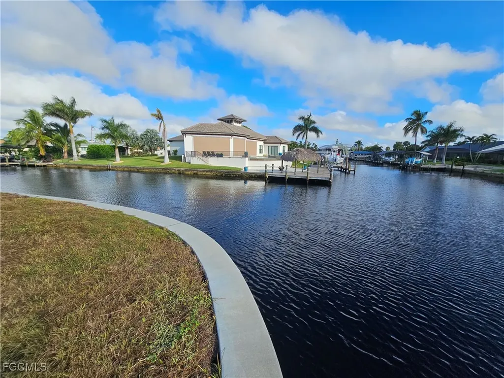 849 Montclaire Court Cape Coral FL 33904