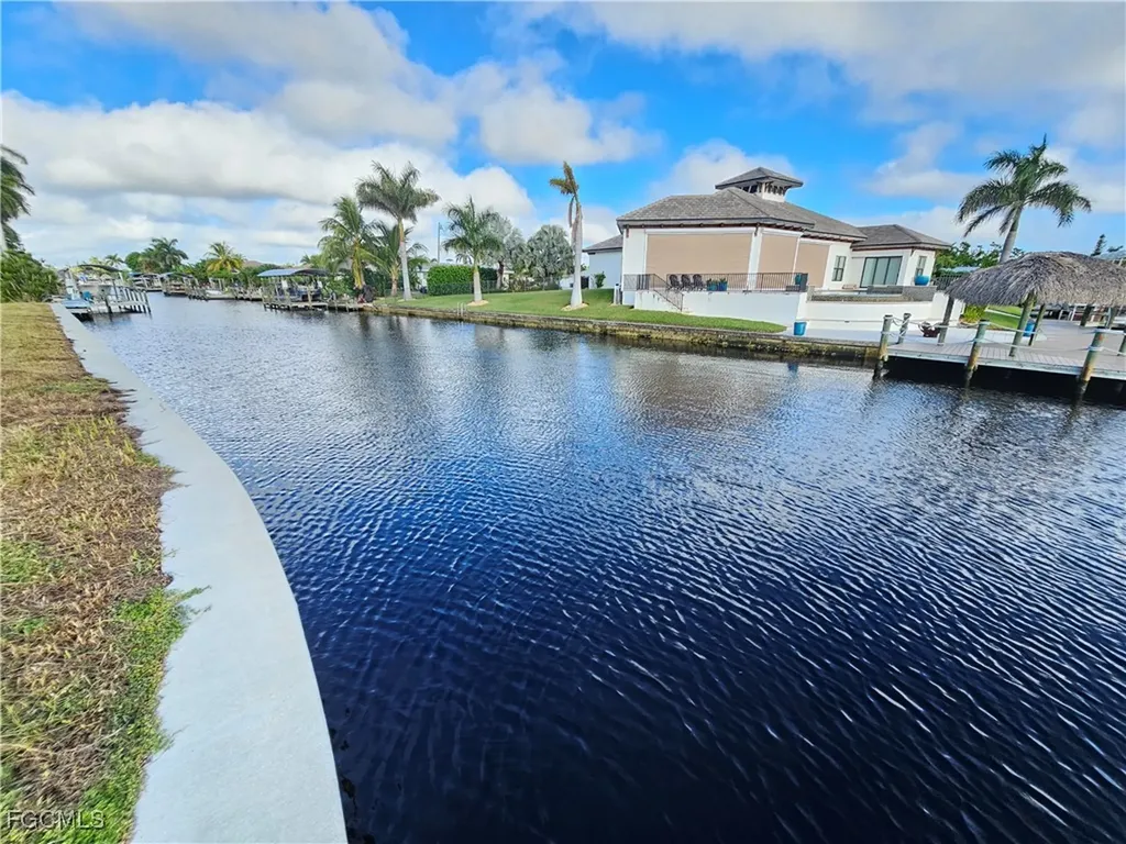 849 Montclaire Court Cape Coral FL 33904