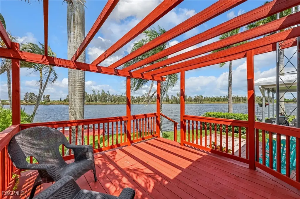 7031 Armadillo Way Fort Myers FL 33967