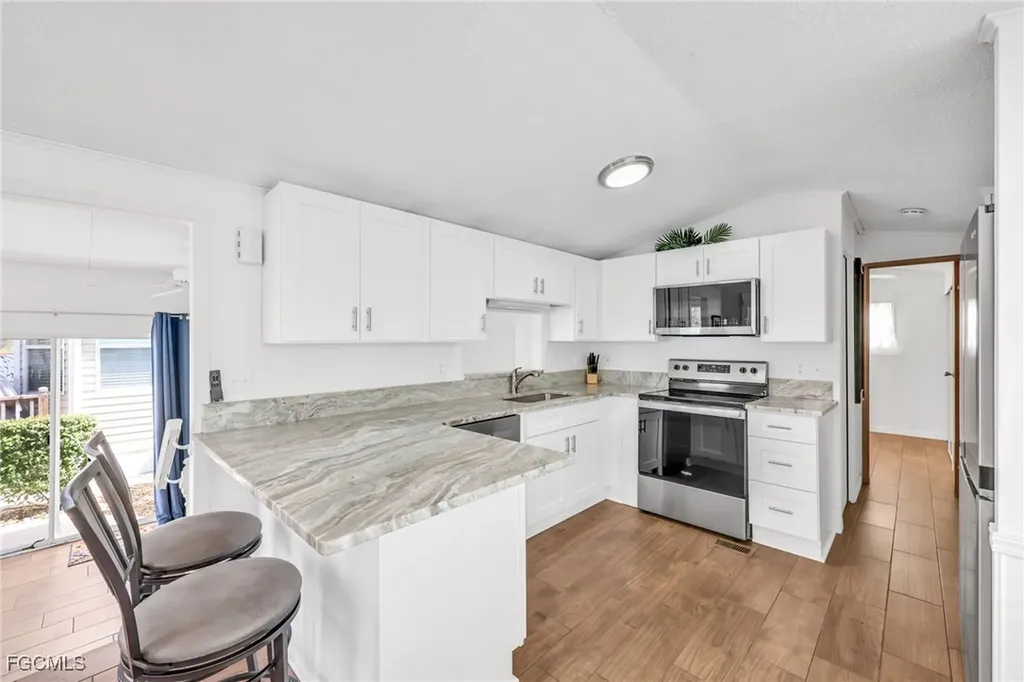 7031 Armadillo Way Fort Myers FL 33967