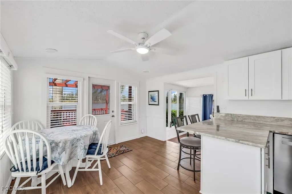 7031 Armadillo Way Fort Myers FL 33967