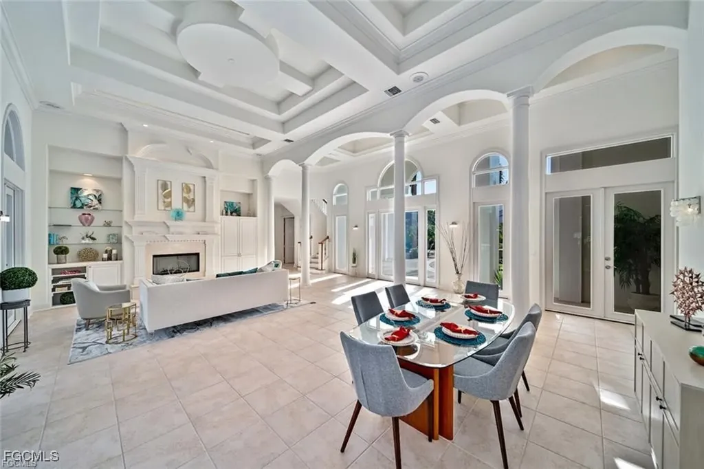 2402 Wulfert Road Sanibel FL 33957