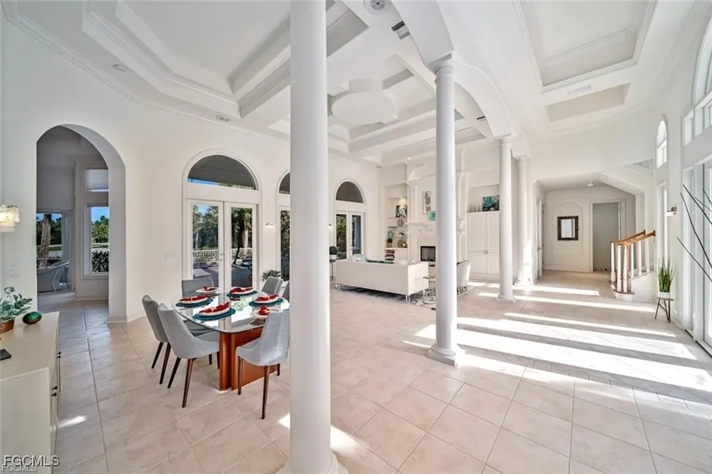 2402 Wulfert Road Sanibel FL 33957