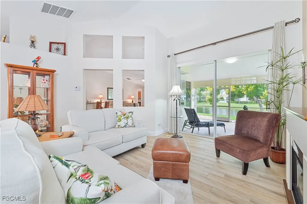 9241 Bramble Court Fort Myers FL 33919