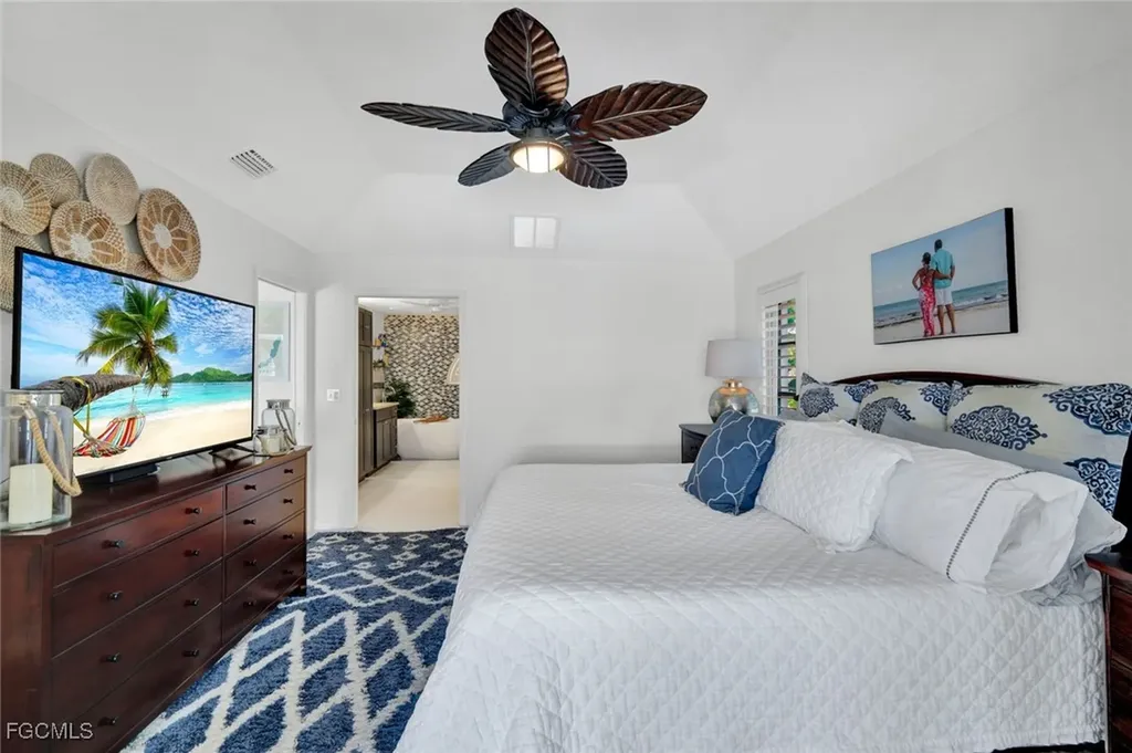 2310 SW 43rd Terrace Cape Coral FL 33914