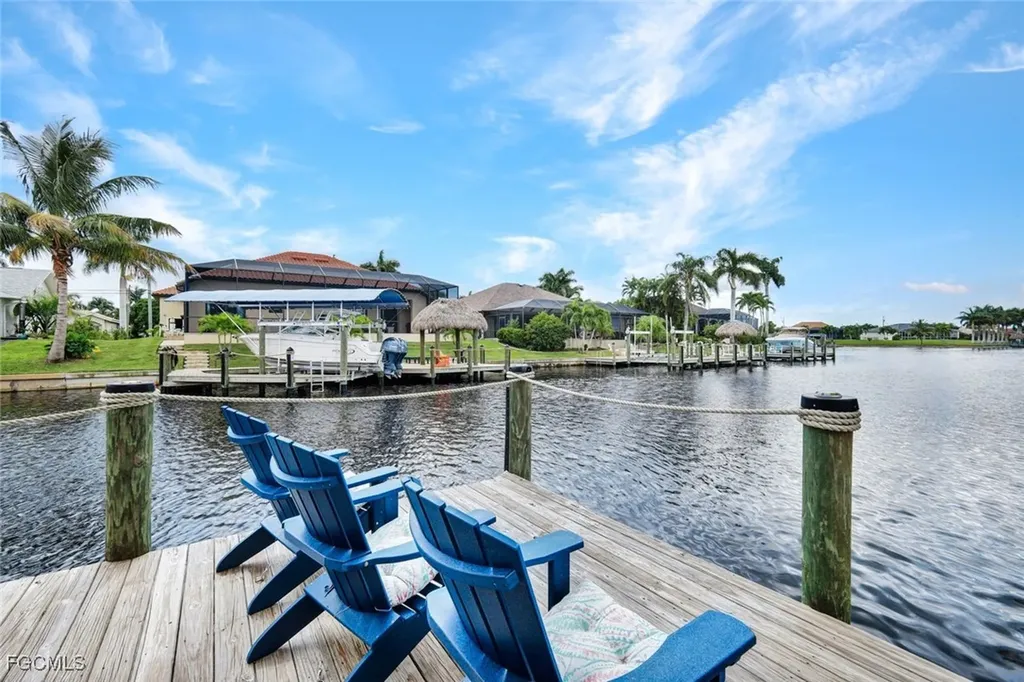 2310 SW 43rd Terrace Cape Coral FL 33914