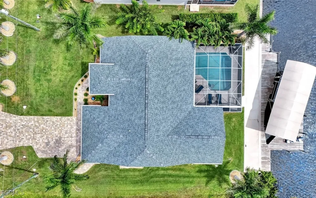 2310 SW 43rd Terrace Cape Coral FL 33914