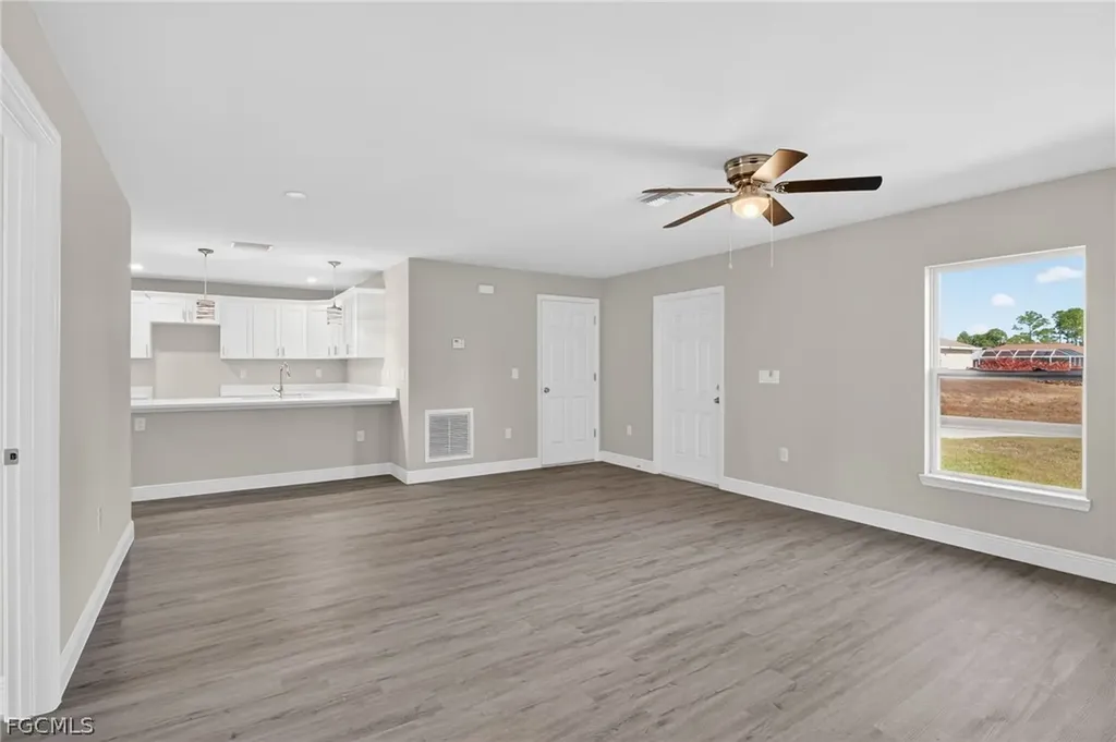 2907 38th Street W Lehigh Acres FL 33971