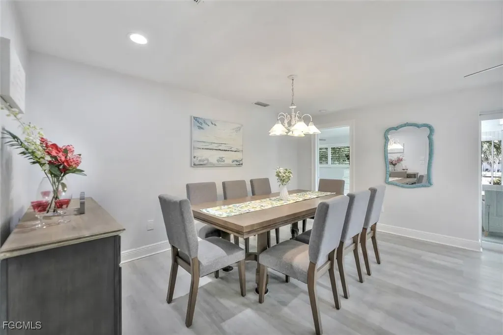 930 Lindgren Boulevard Sanibel FL 33957