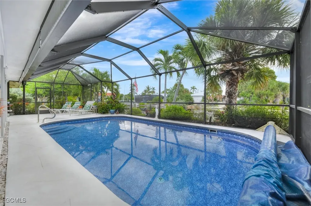930 Lindgren Boulevard Sanibel FL 33957