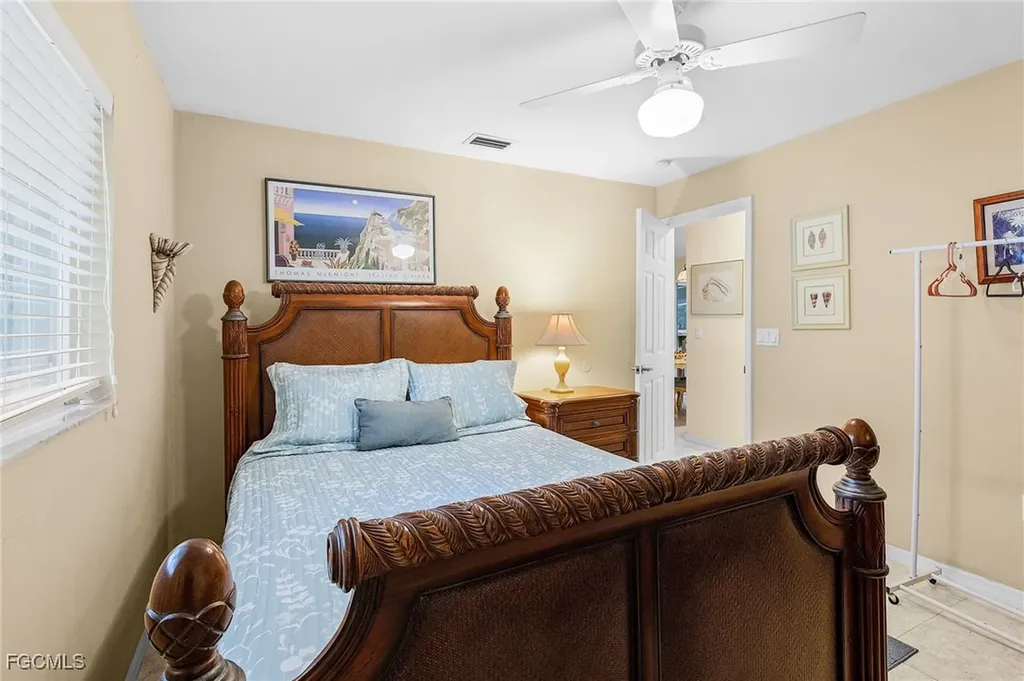 8549 S Lake Circle Fort Myers FL 33908