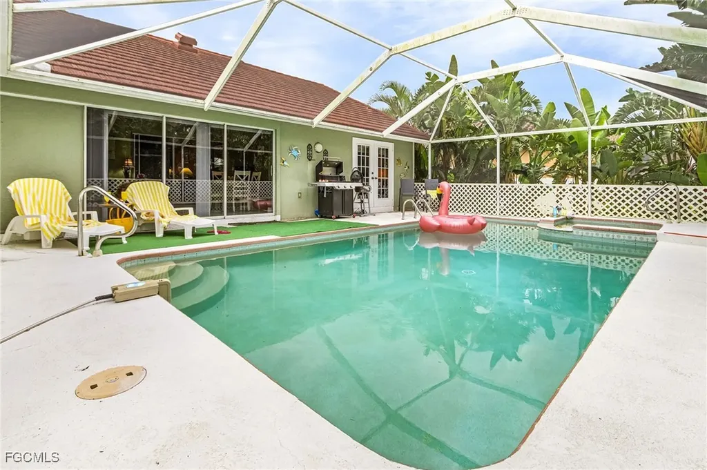 8549 S Lake Circle Fort Myers FL 33908