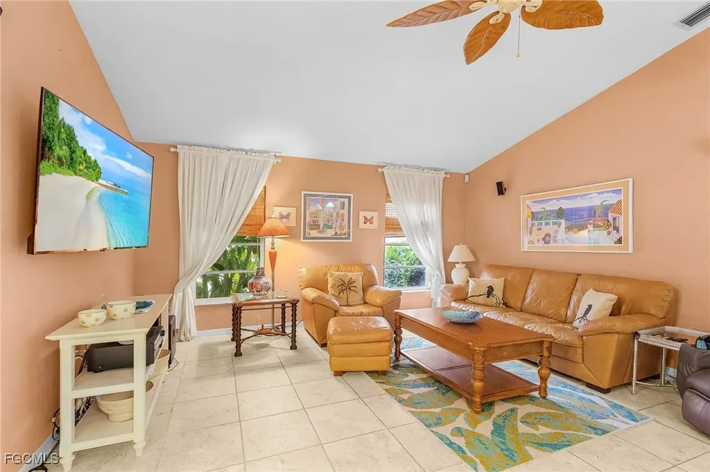 8549 S Lake Circle Fort Myers FL 33908