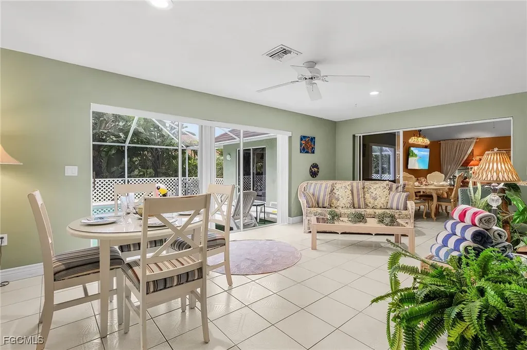 8549 S Lake Circle Fort Myers FL 33908
