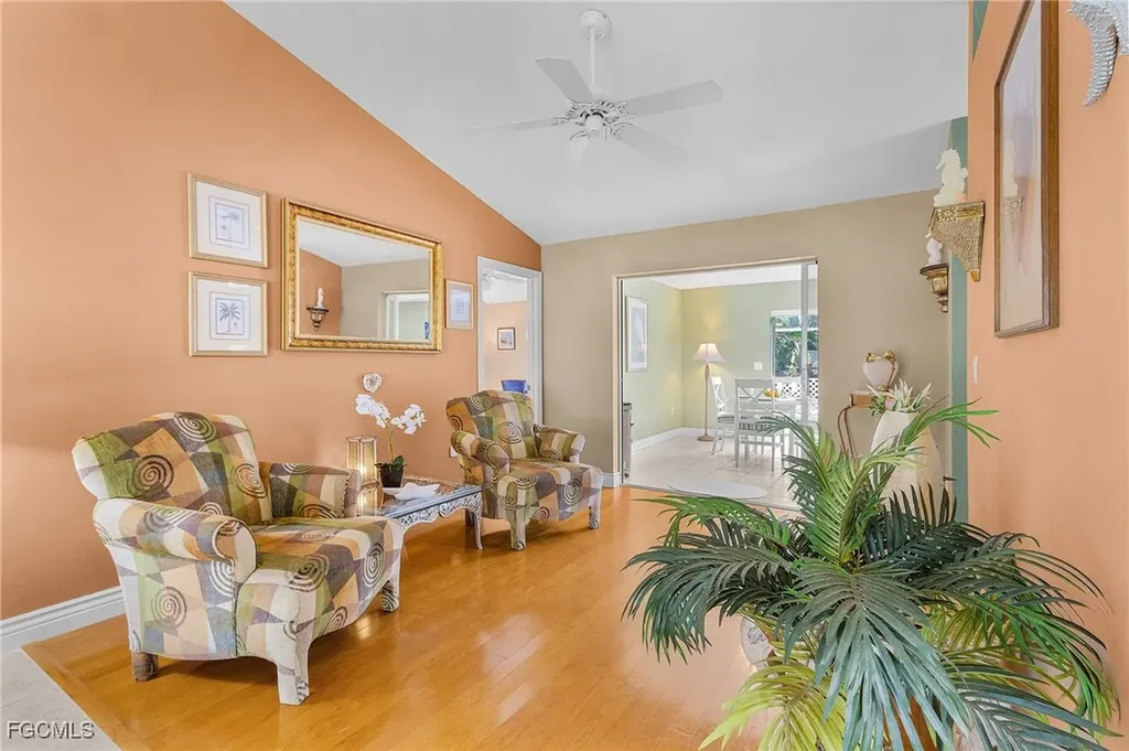 8549 S Lake Circle Fort Myers FL 33908