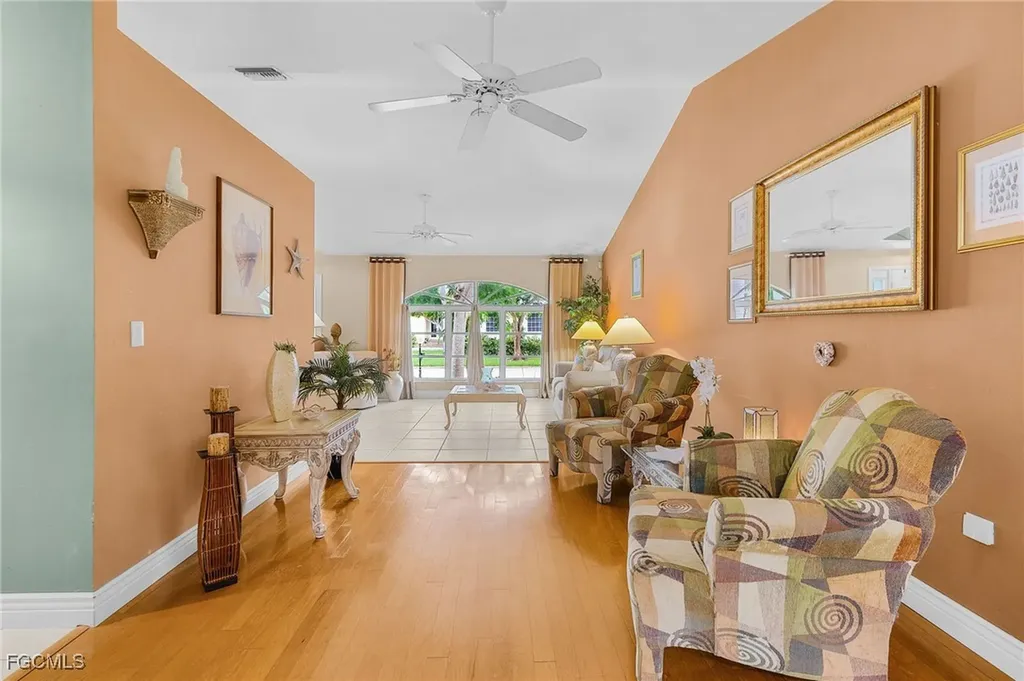 8549 S Lake Circle Fort Myers FL 33908