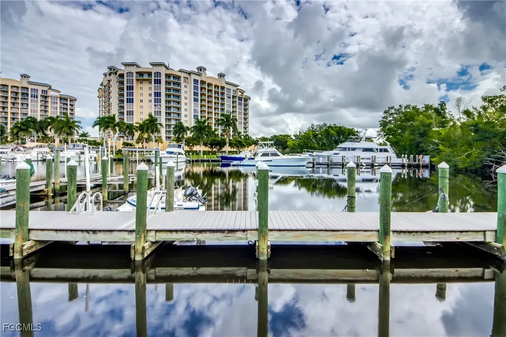 3347 N Key Drive North Fort Myers FL 33903