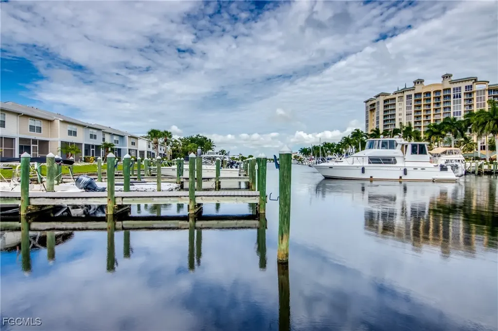 3347 N Key Drive North Fort Myers FL 33903