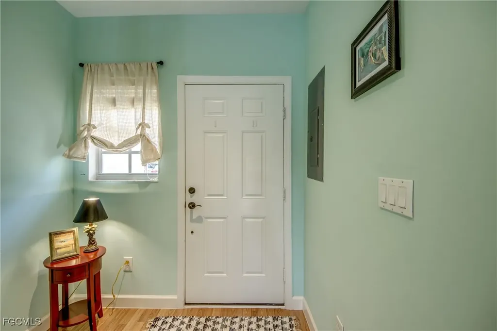 3347 N Key Drive North Fort Myers FL 33903