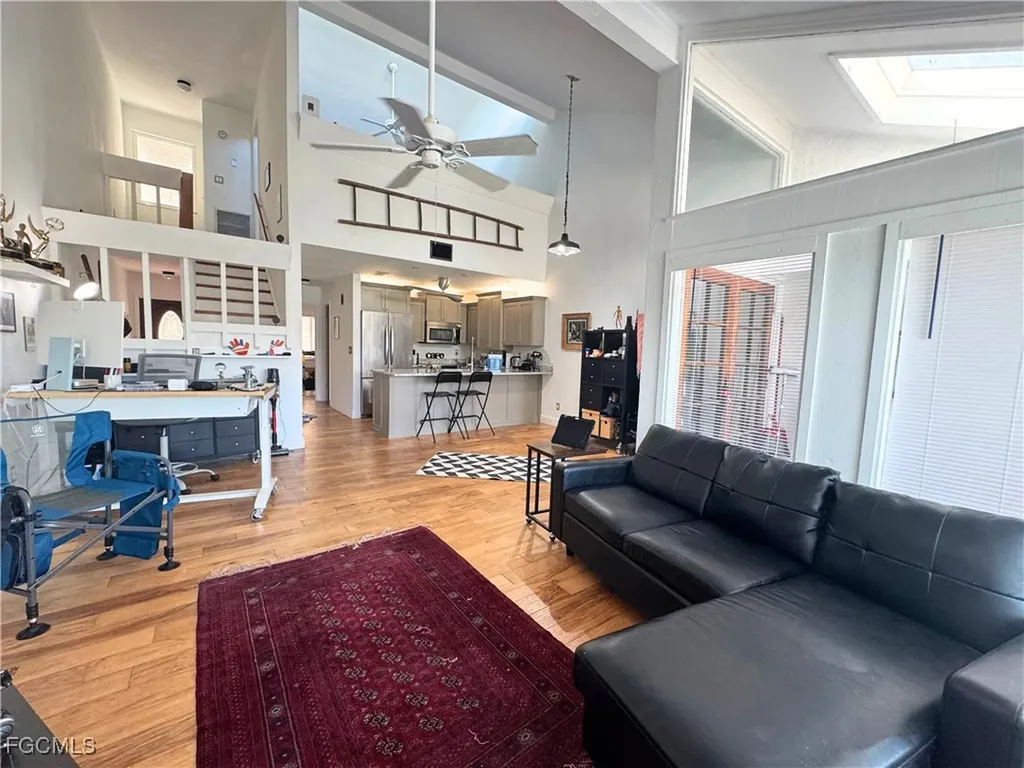 1715 SE 46th Lane Cape Coral FL 33904