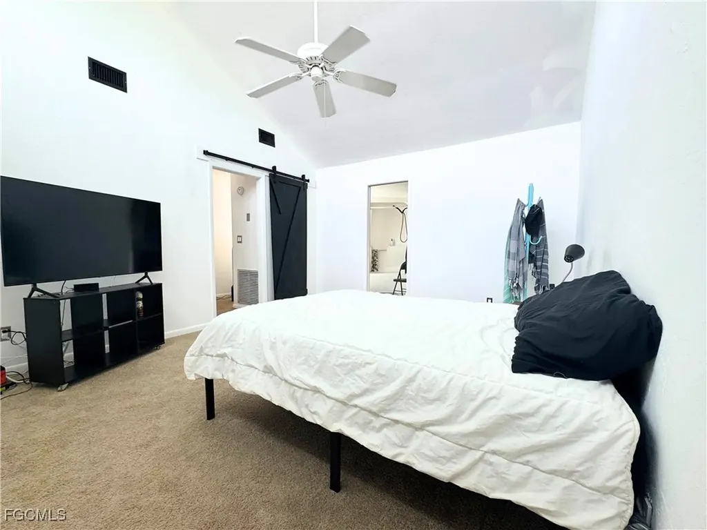 1715 SE 46th Lane Cape Coral FL 33904